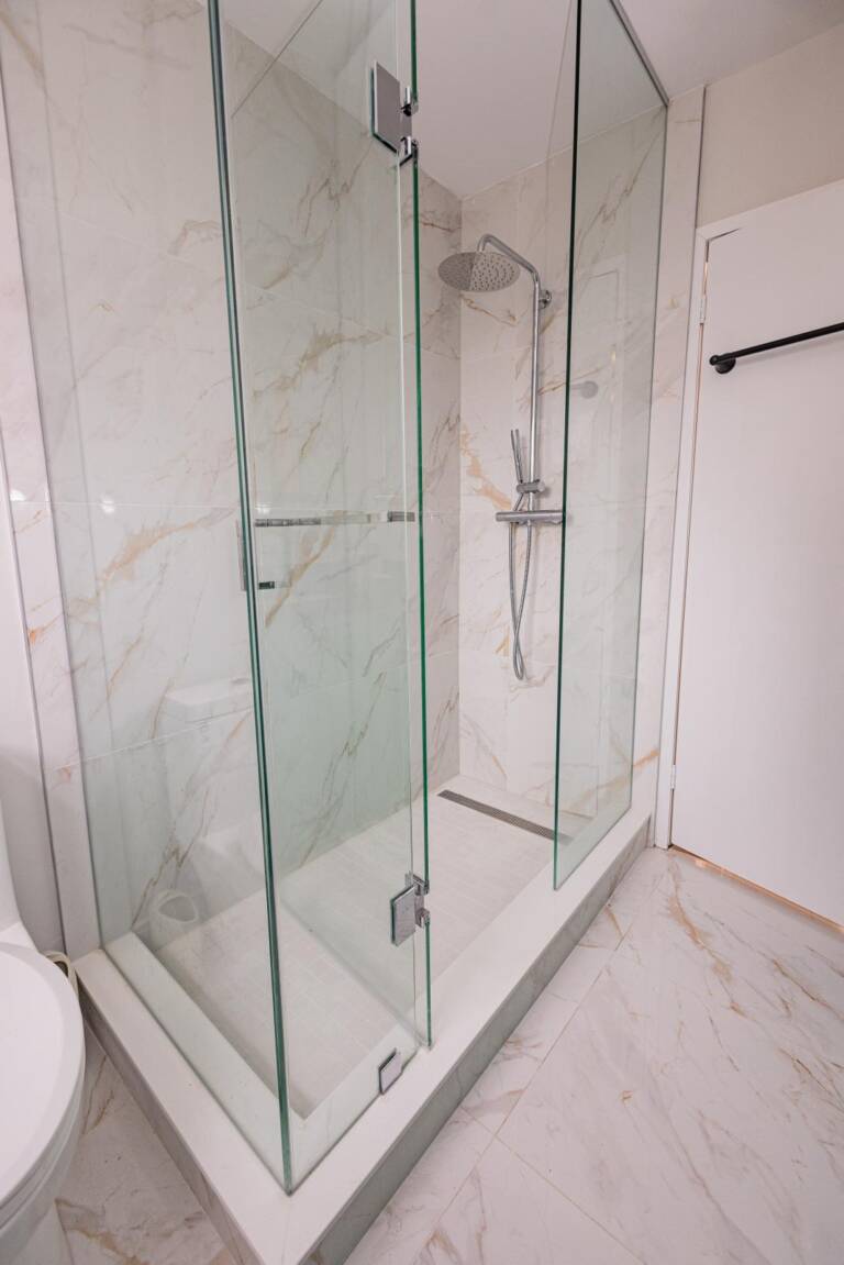 Contemporary Bathroom Renovation