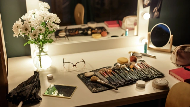 Finding the Perfect Small Vanity with Sink for Your Bathroom
